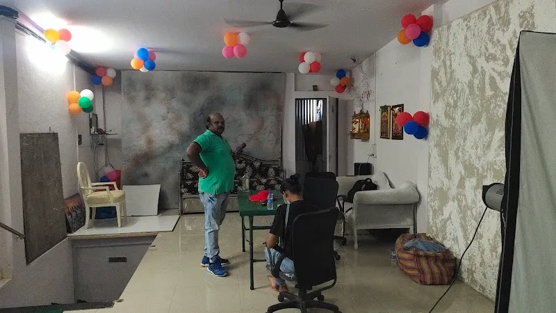 Lucky Photo Studio