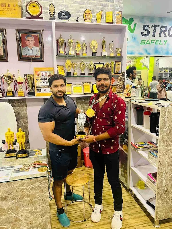 AR FITNESS ARENA (UNISEX GYM) BAKHTAWARPUR