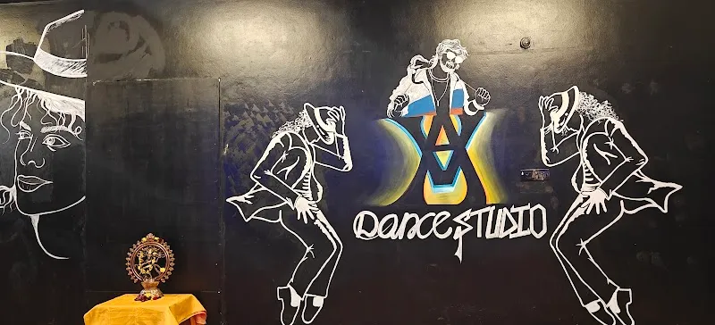 AV DANCE & FITNESS STUDIO