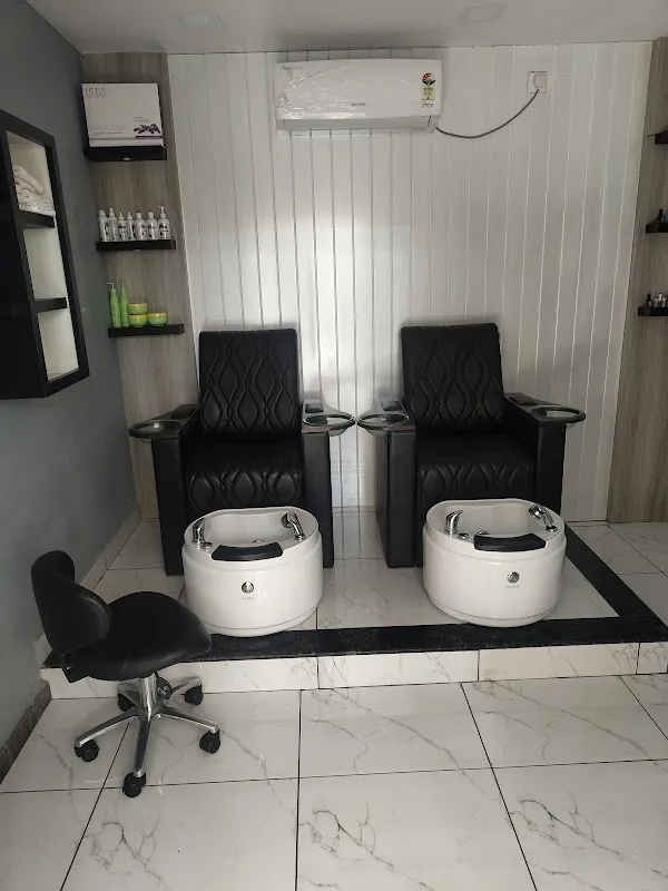 Neeldavid's Unisex Salon