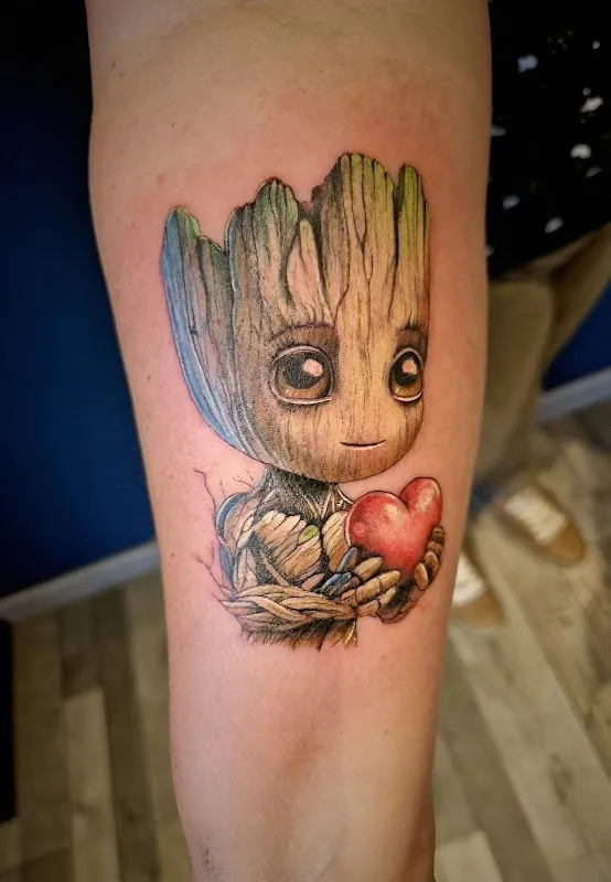 Zim ink’s Tattoo Piercing