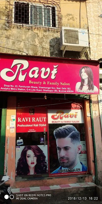 Ravi Raut Beauty & Family Salon