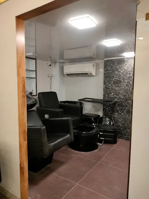 Hipster The Salon | Bhandup