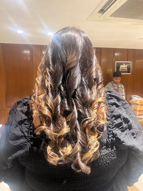 Hipster The Salon | Bhandup