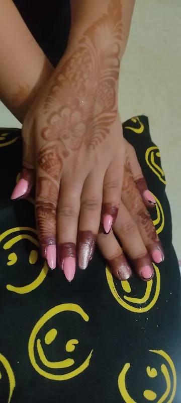 Ak glamour salon