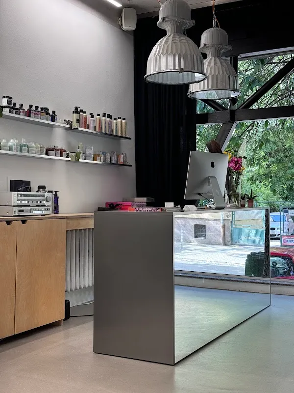 KONTUR SALON