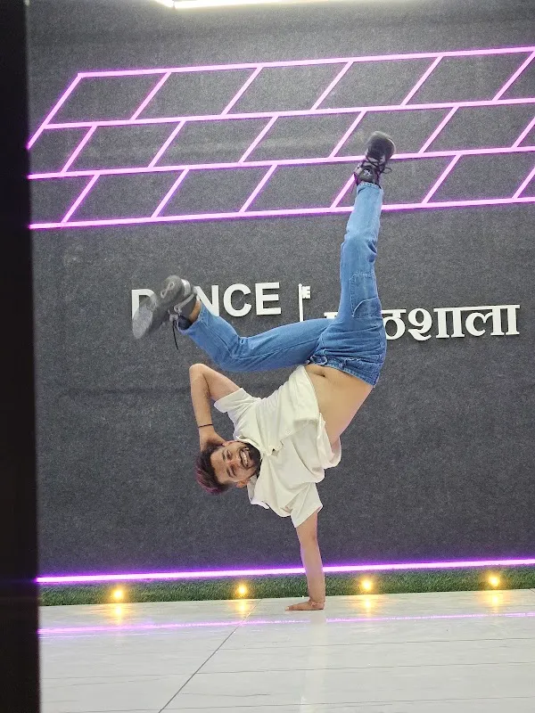King of Dance Studio