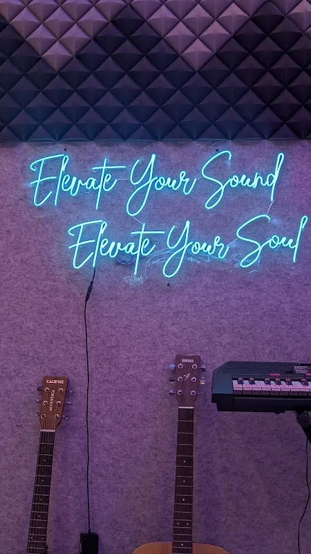 Echowave Acoustic Studio & Academy