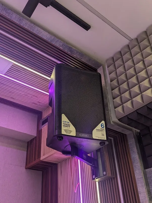 Echowave Acoustic Studio & Academy