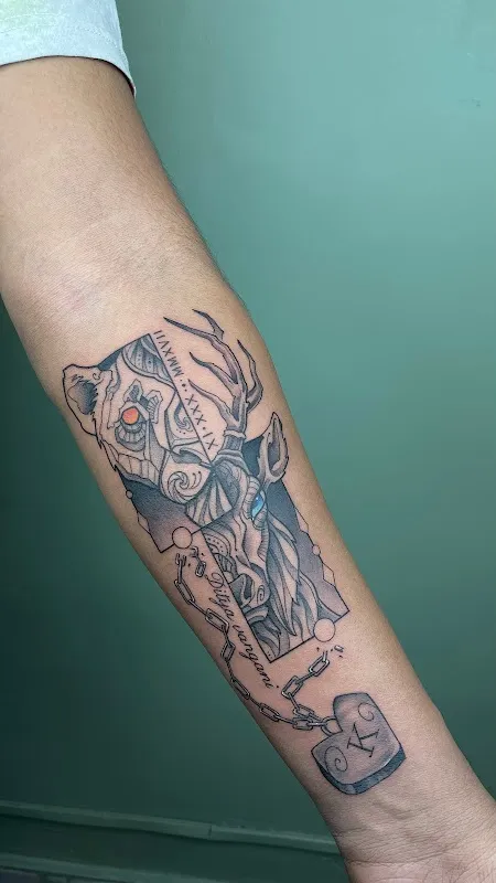 T Rex Tattoo Studio