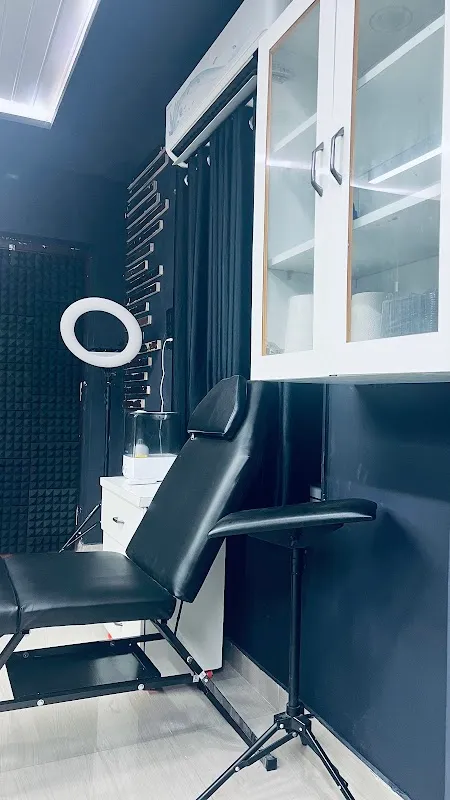 T Rex Tattoo Studio