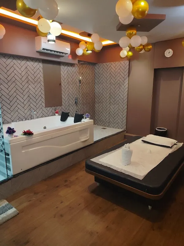 Velora Luxury Spa Chembur