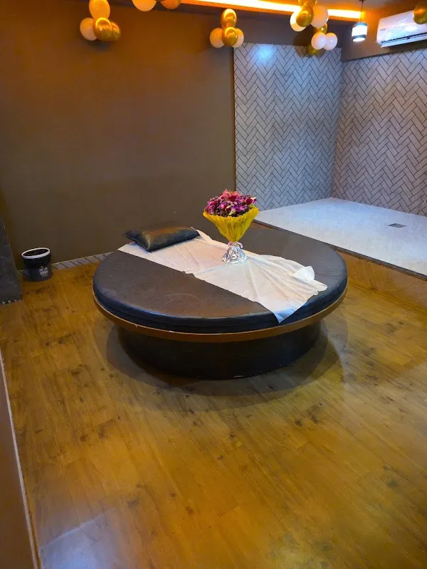 Velora Luxury Spa Chembur