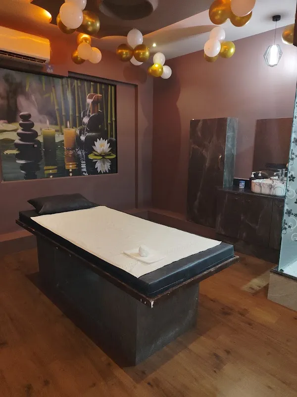 Velora Luxury Spa Chembur