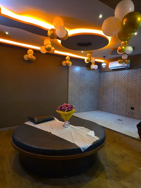 Velora Luxury Spa Chembur