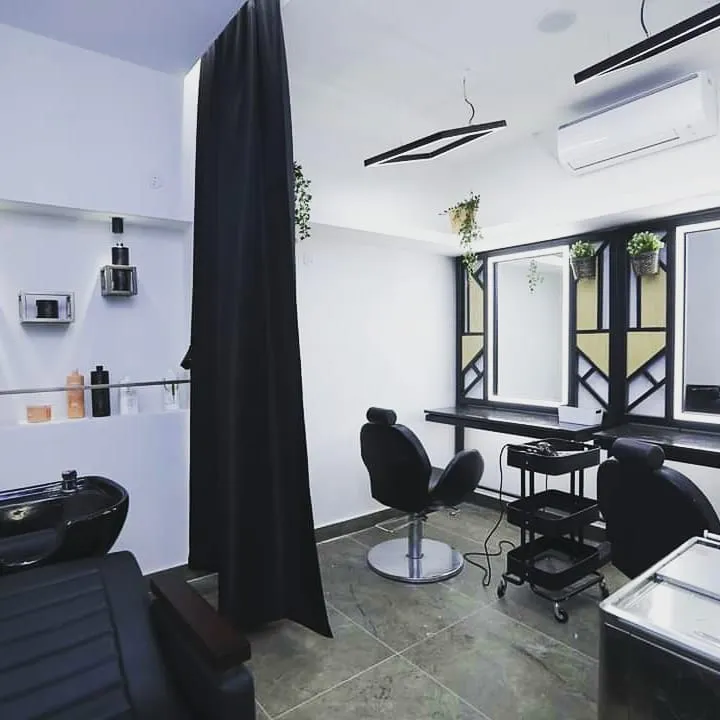 MYSAA Salon De Studio