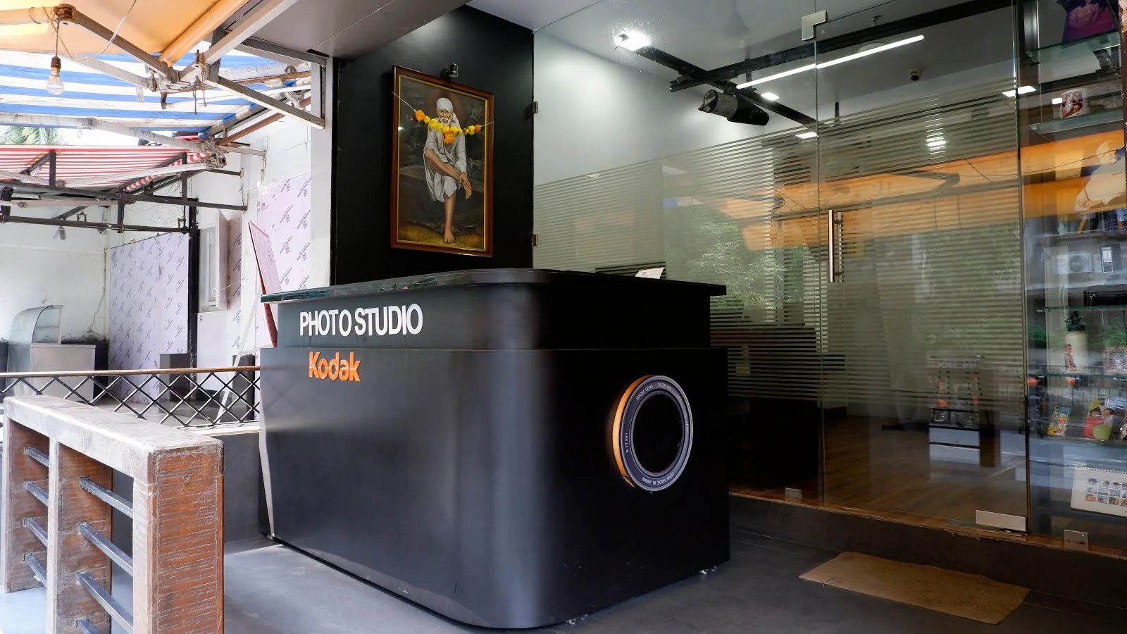 Studio 90