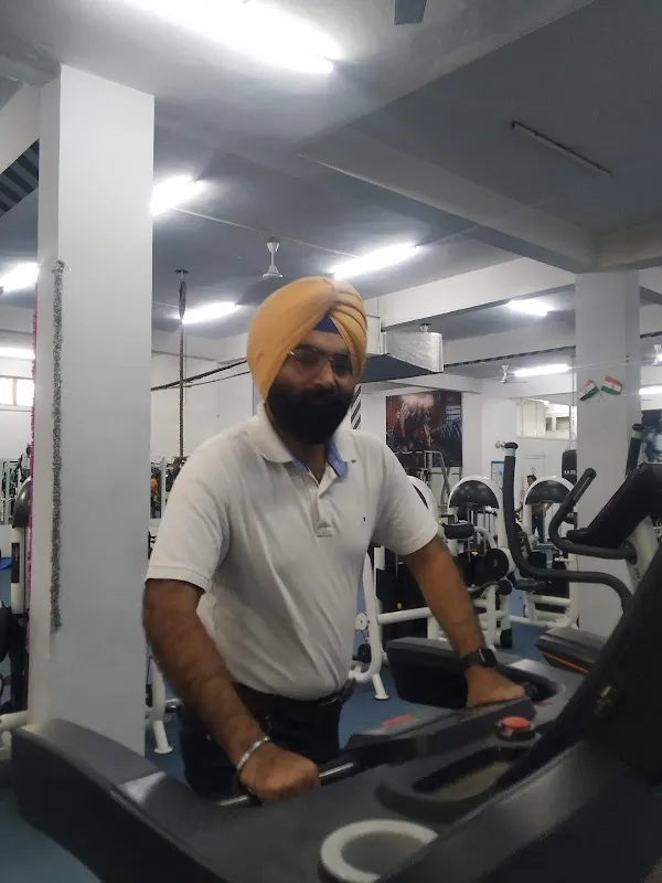 FITNESS FOREVER GYM