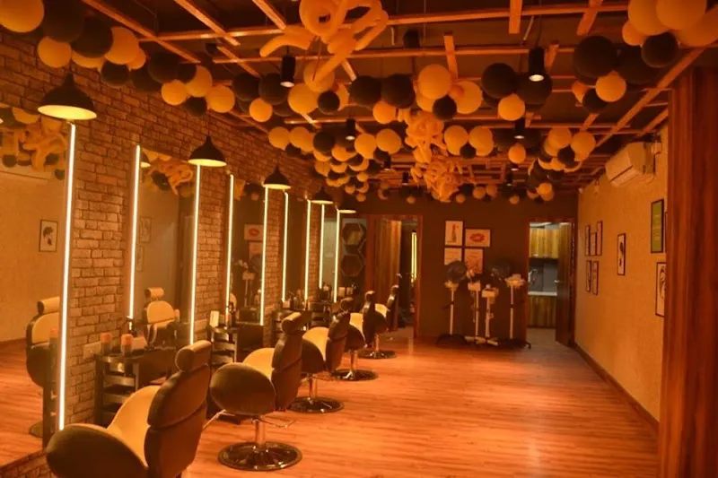 MakeMyBeauty unisex salon