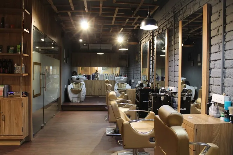 MakeMyBeauty unisex salon