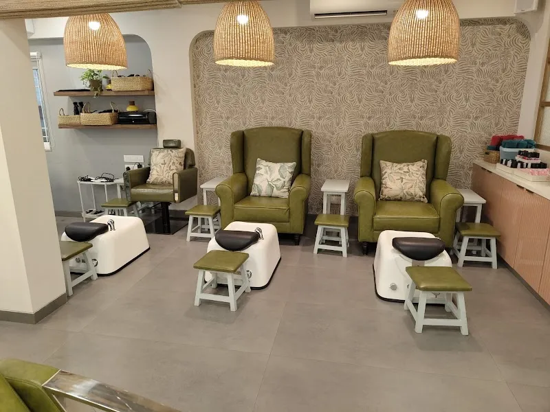 BBLUNT Salon - Halasuru, Bengaluru