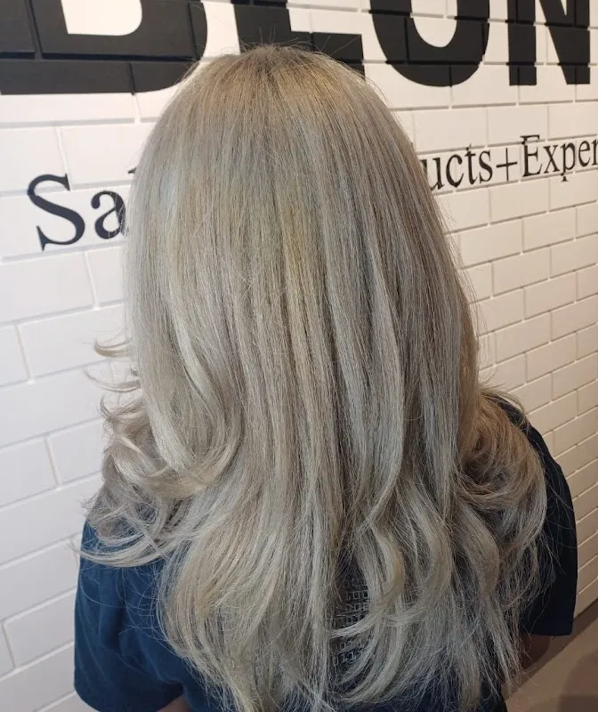 BBLUNT Salon - Halasuru, Bengaluru