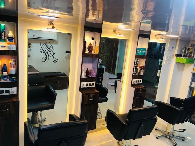 The Plush Studio Unisex Salon