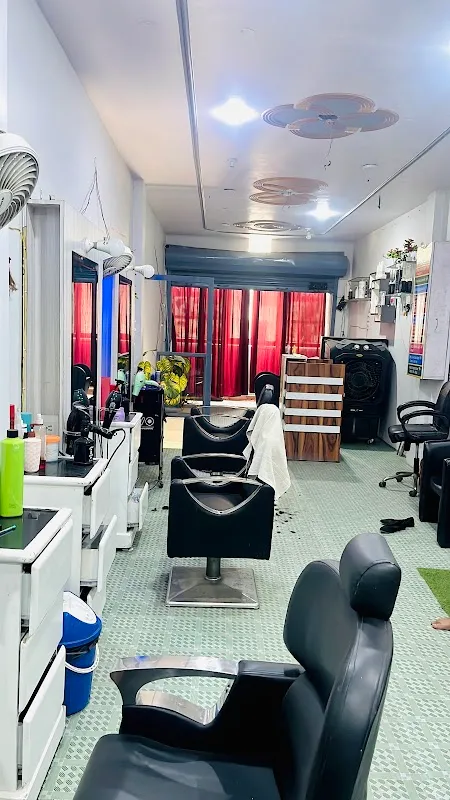 LevelUp Unisex Salon & Academy