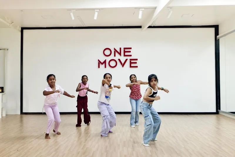 One Move Studio