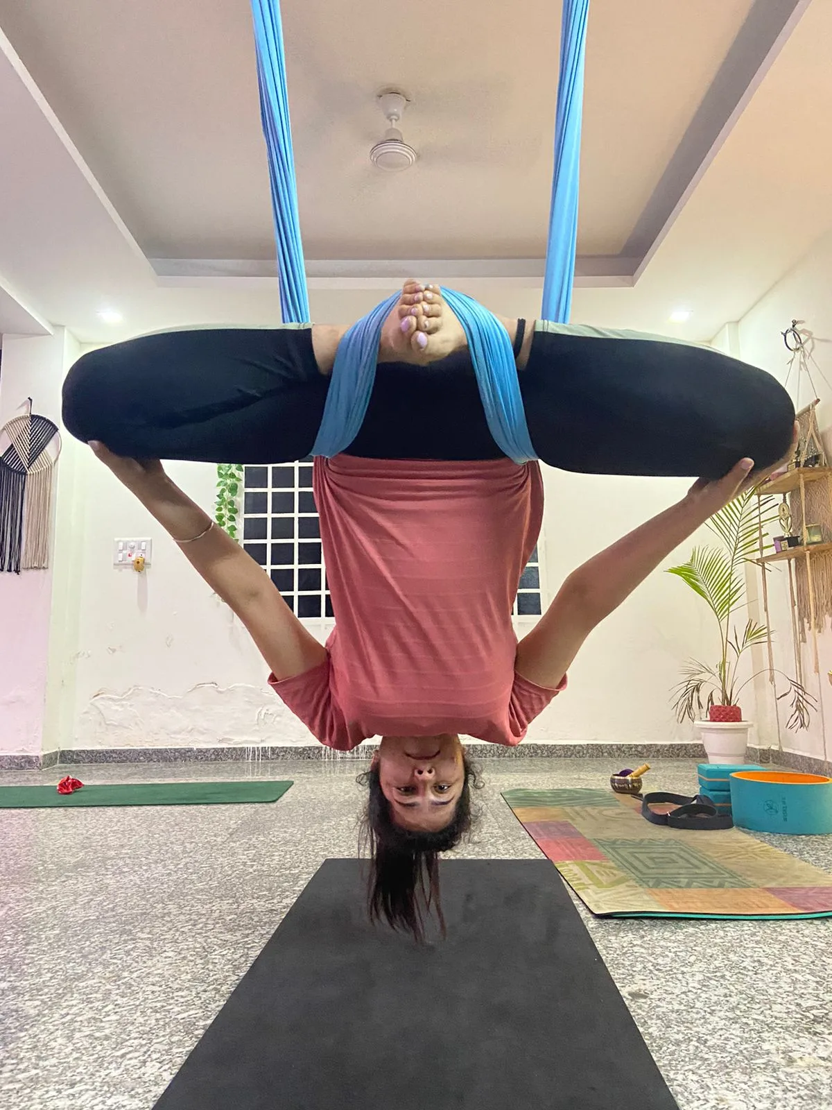 Ved Yoga Shala || International Yoga Teachers || Yoga Studio ||