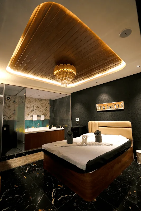 Lexus International Spa