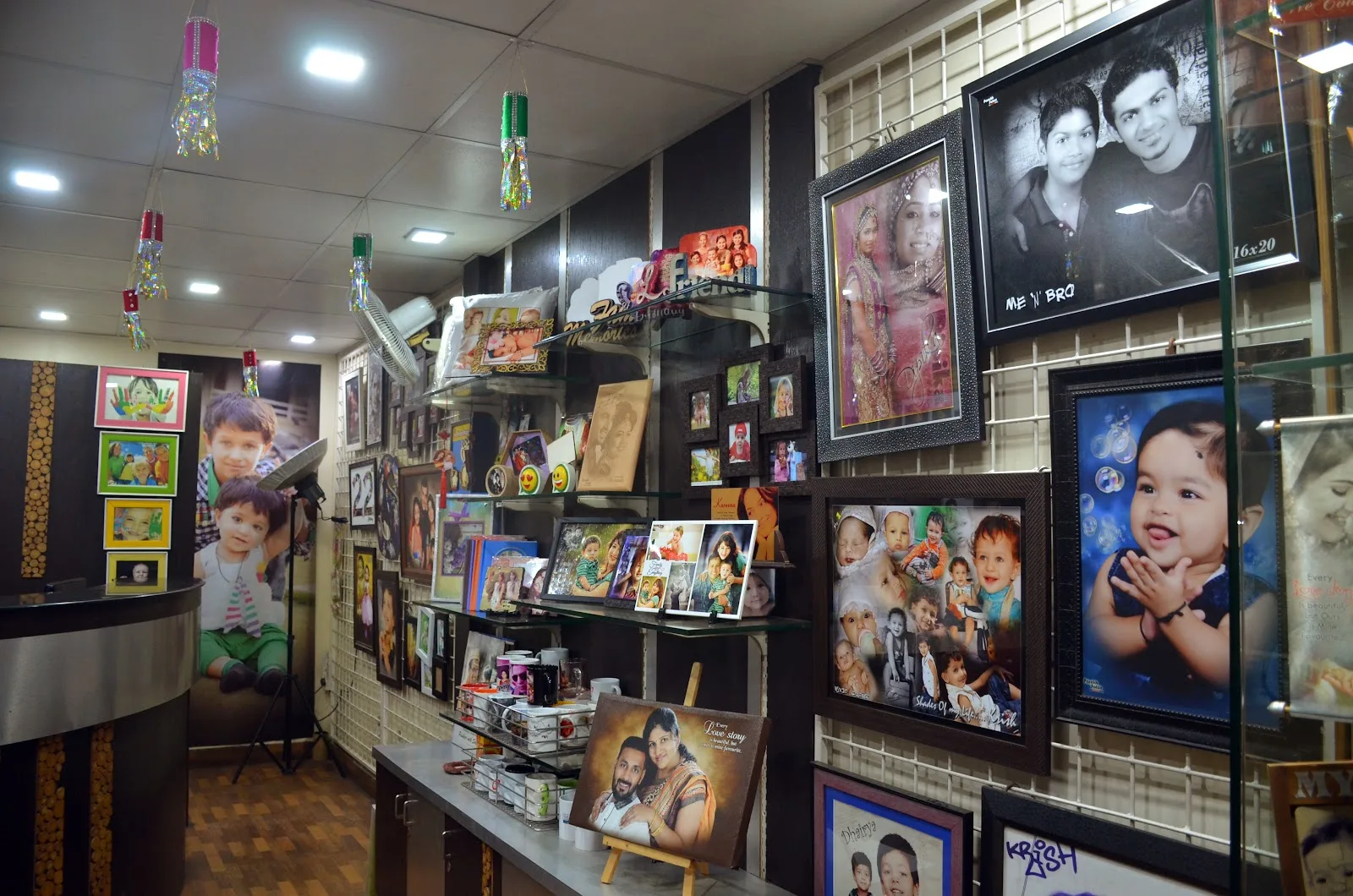 Parekh Photo Studio And Digital Color Lab
