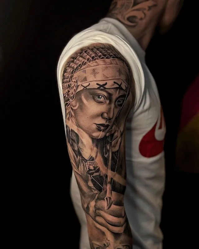 Dark House Tattoo Tirana
