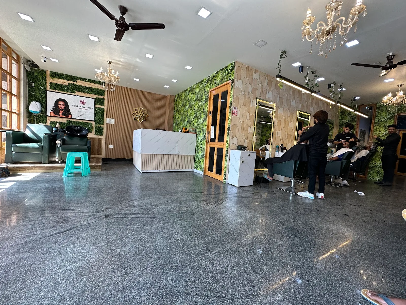 Habib One Salon and Makeup Studio, Mitraon - Best Unisex salon