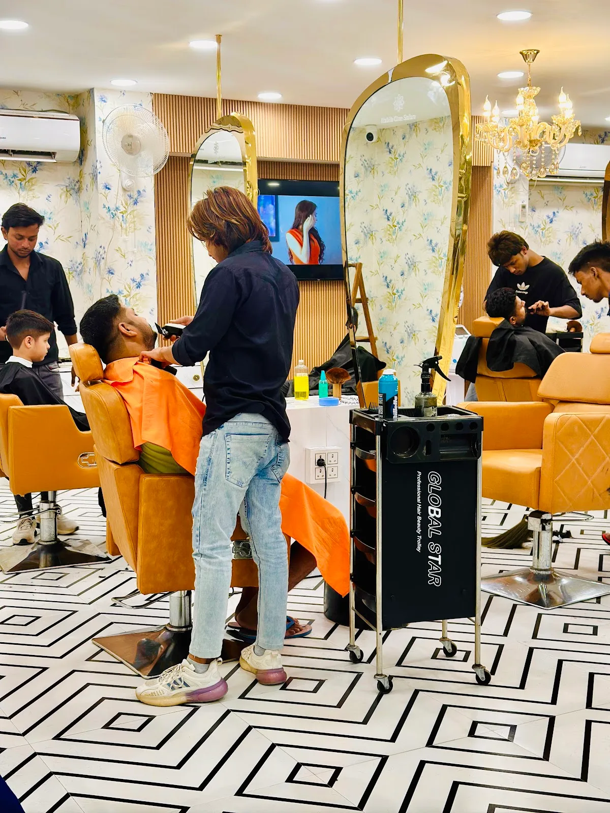 Habib One Salon and Makeup Studio, Mitraon - Best Unisex salon