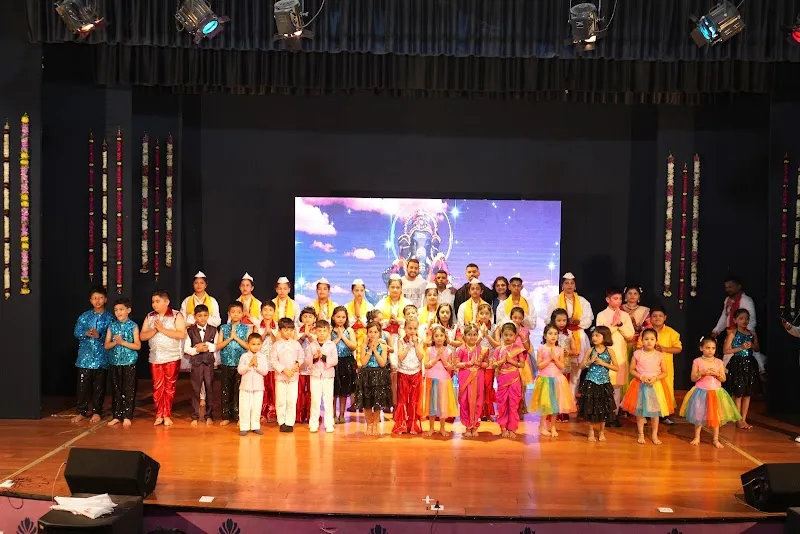 SANDY'S DANCE STUDIO IN AIROLI