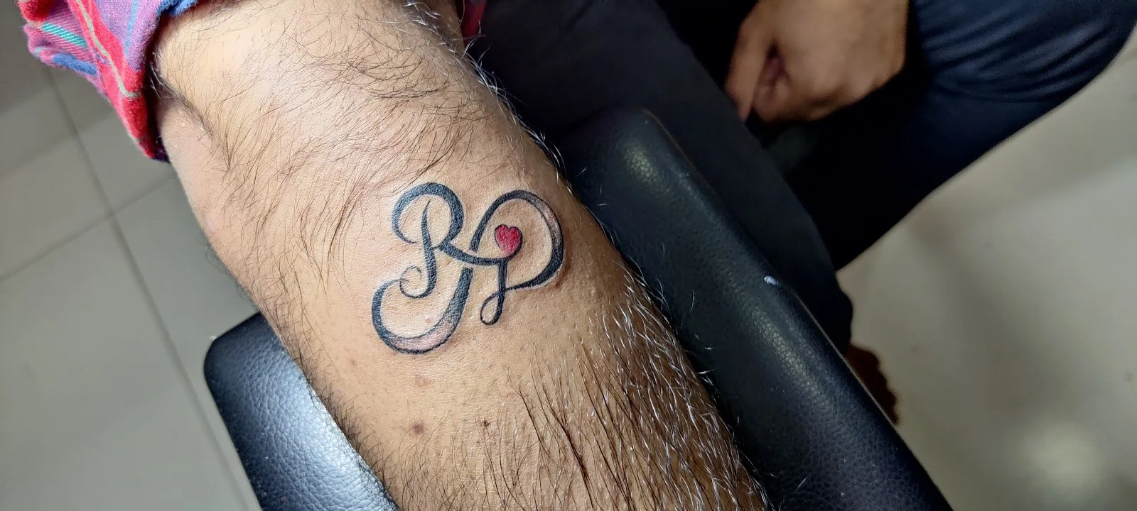 RJ Tattoo Studio