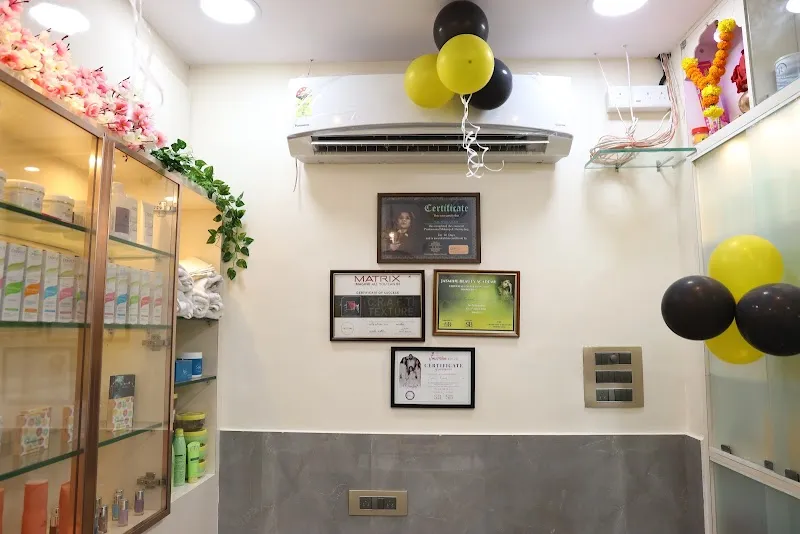 Crystal Beauty Salon