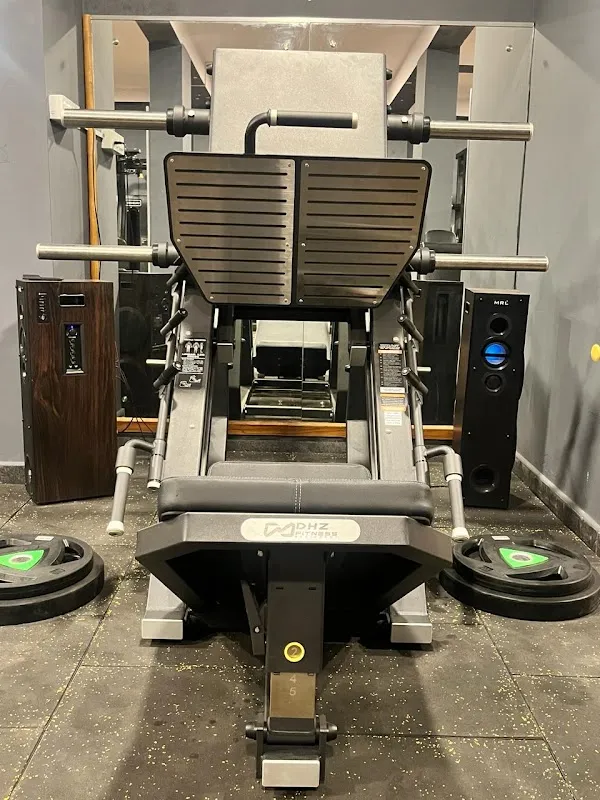 Muuscle Sense Fitness Center