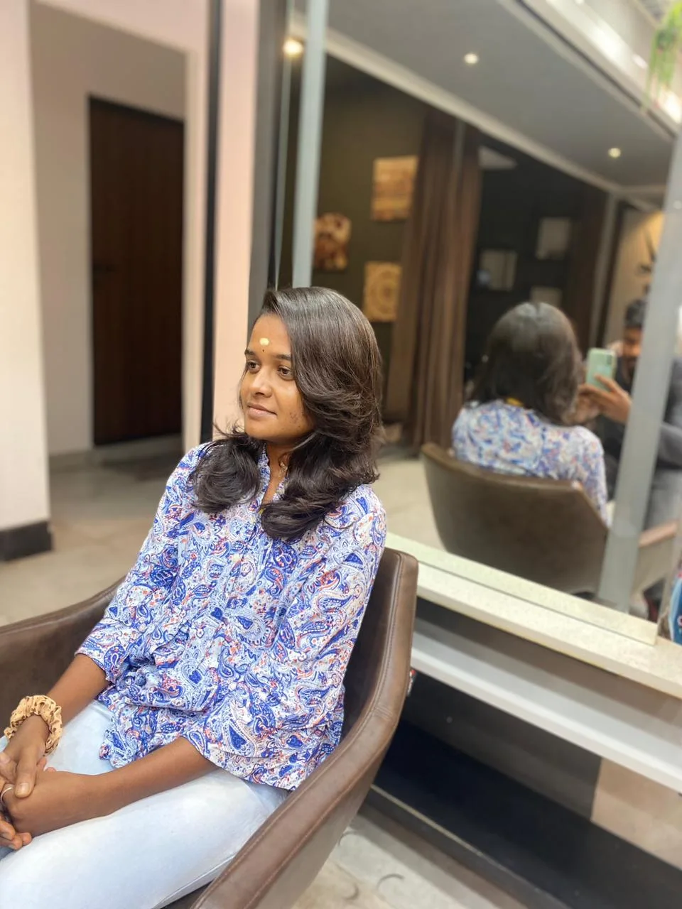 Madan's Makeover Luxury Salon
