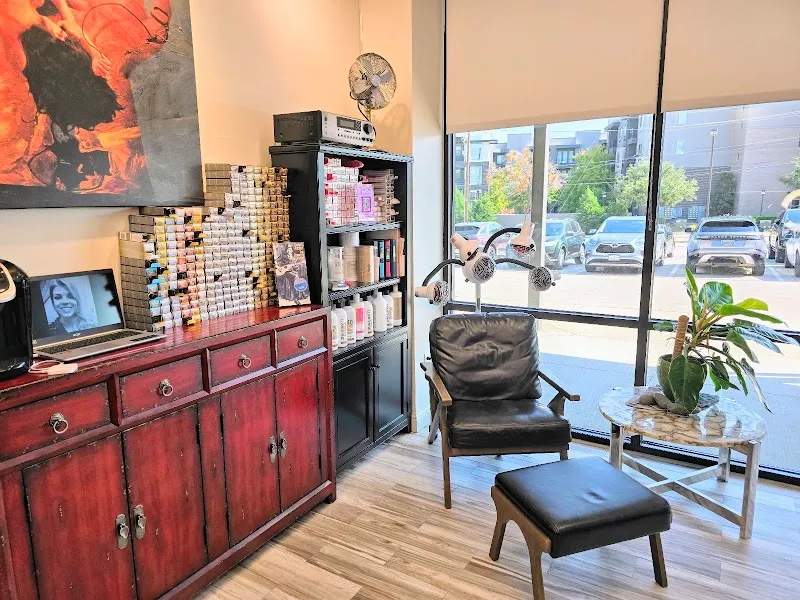 Mark Vang Hair Design