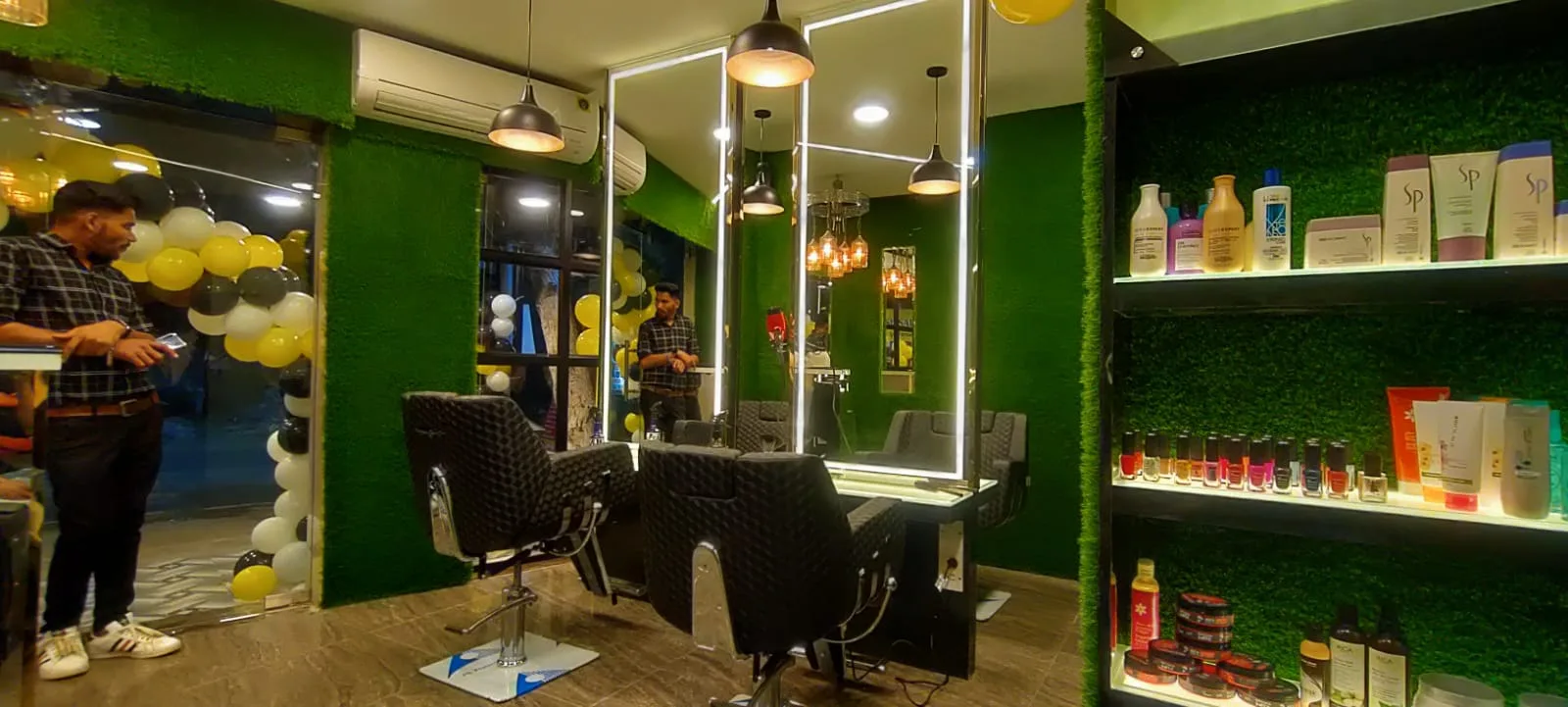 FAMILY STYLISH SALON