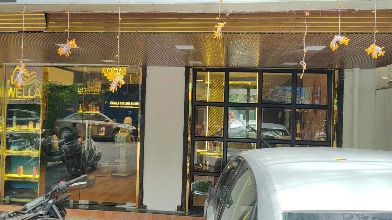 FAMILY STYLISH SALON