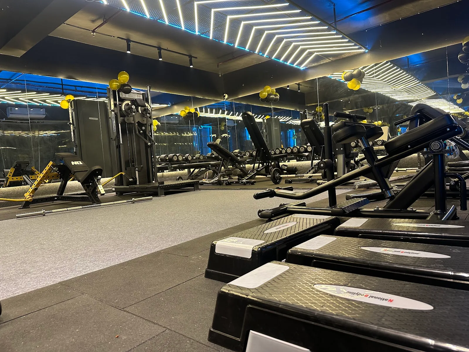 BLAAK FITNESS STUDIO
