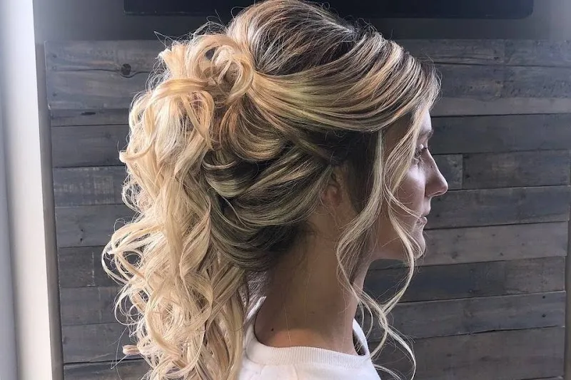 Salon Norman Dee