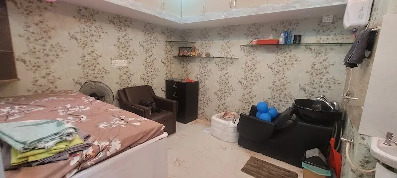 Pretty Women Beauty Salon