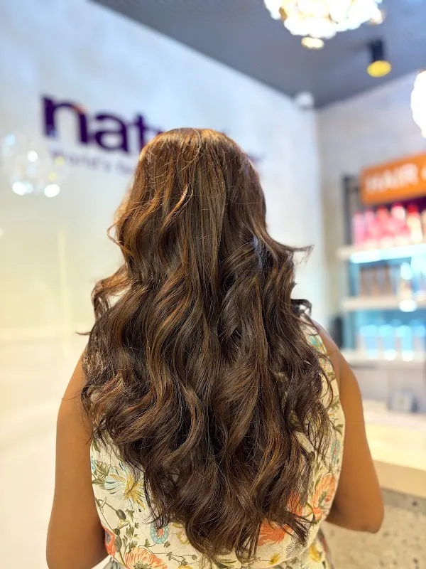 Naturals Salon