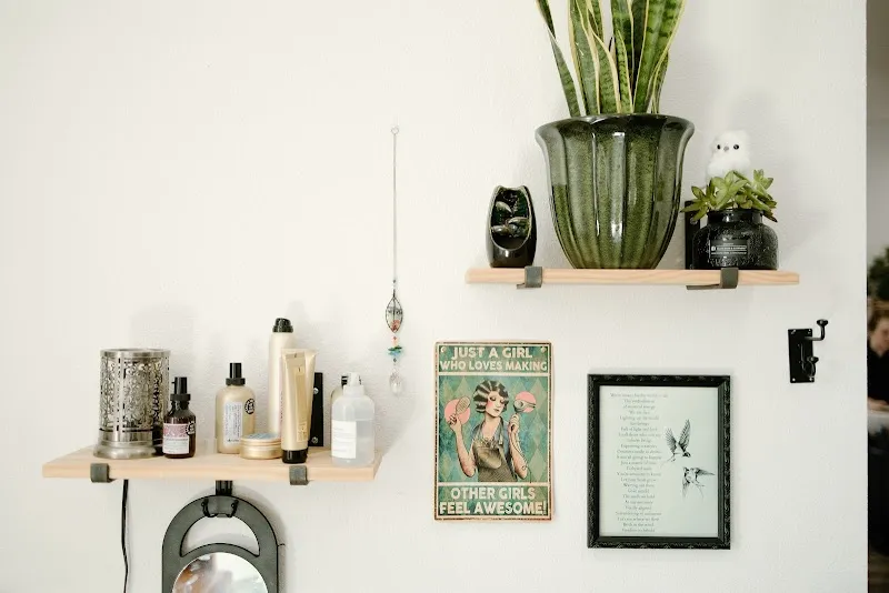 Willow Sage Salon
