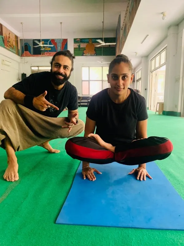 Brahmanistha yoga centre