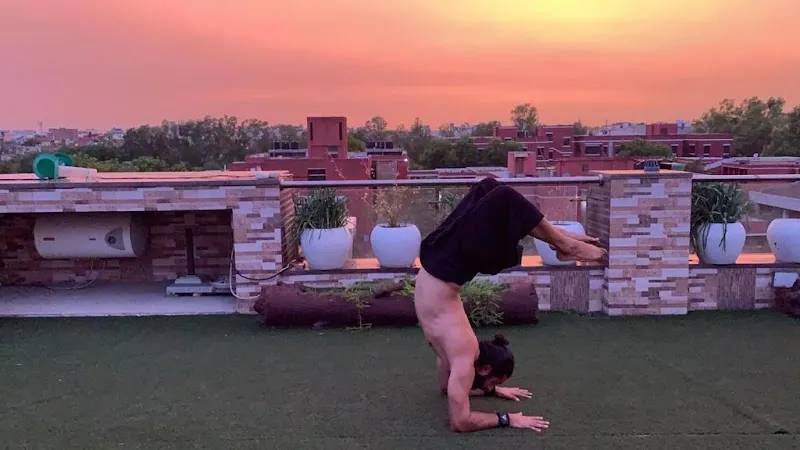 Brahmanistha yoga centre